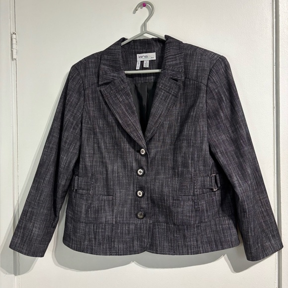 Charcoal Gray Two-Piece Suit – Blazer & Trousers 🕴️ - Picture 1 of 12